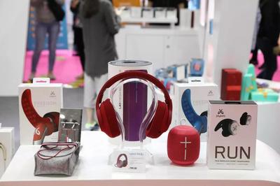 打卡2018深圳禮品展，洞悉通訊設(shè)備技術(shù)開發(fā)新風向